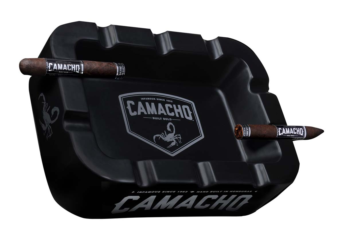 Camacho Ashtray Bold with Display Box